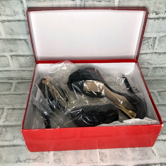 Guess “Katrines 3” Black Platform Stiletto 8. New - Picture 4 of 12